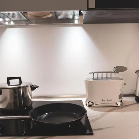 公寓 Modern Lungolago Di