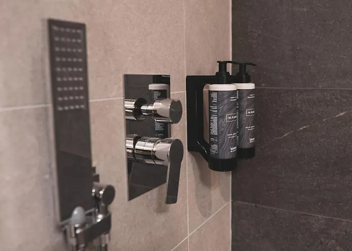 Modern Lungolago Di Apartmán Como