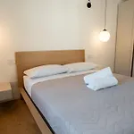 Modern Lungolago Di * Como