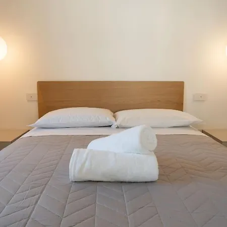 Apartman Modern Lungolago Di Como